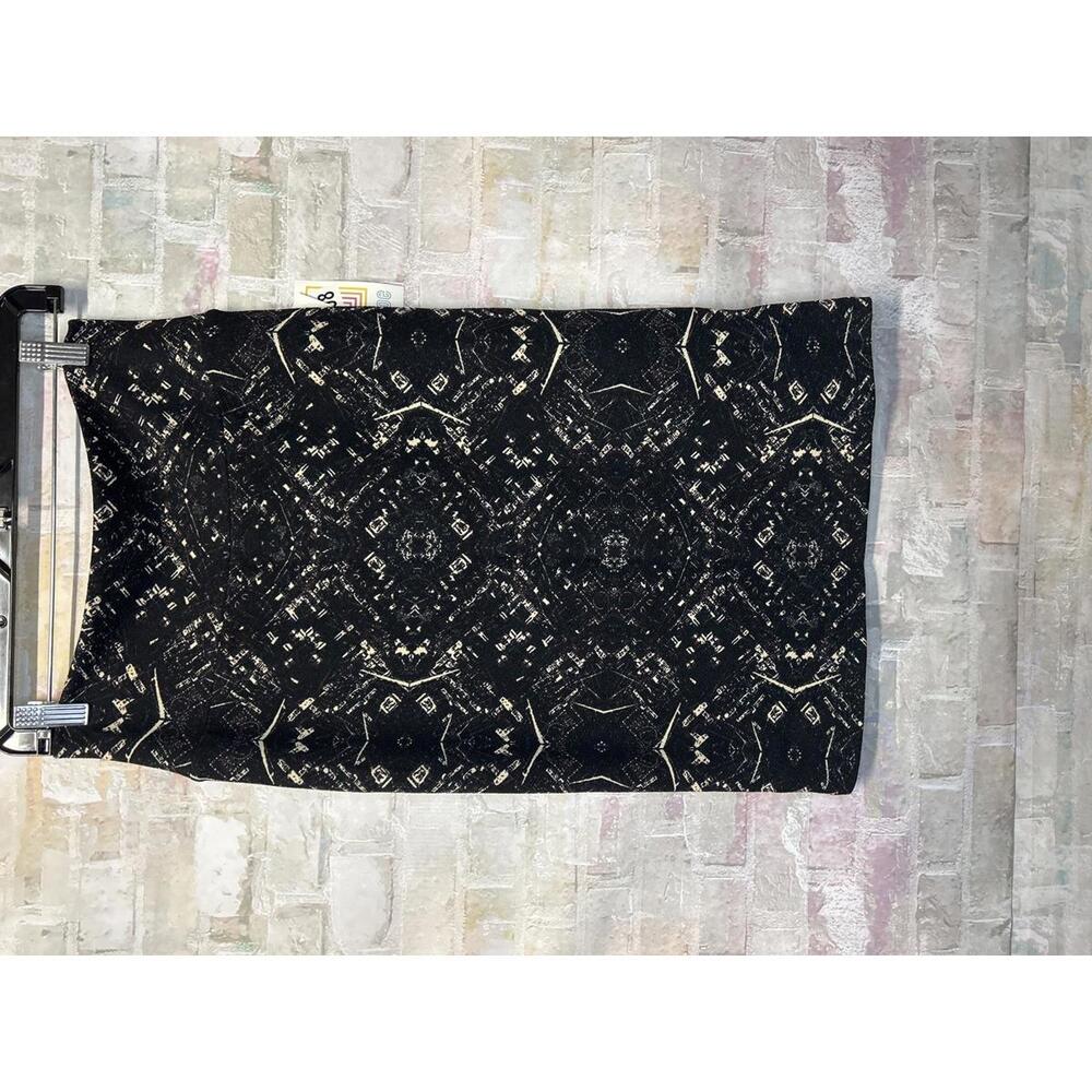 LuLaRoe Cassie Skirt NWT Small